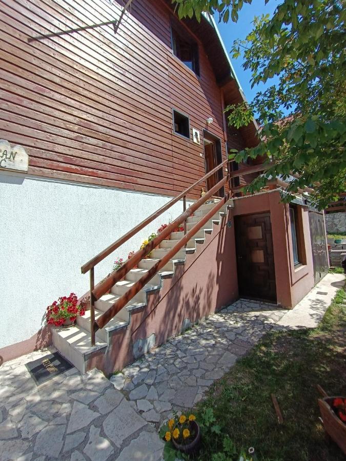 Apartments Sipcic Жабляк Экстерьер фото